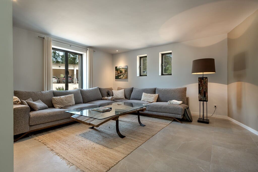 4 soveværelse Finca/Landehus til salg i Ruberts med swimmingpool - € 2.950.000 (Ref: 9820024)