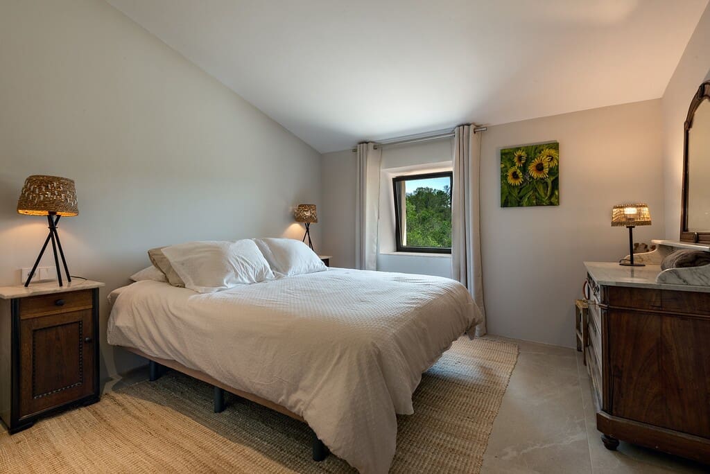 4 soveværelse Finca/Landehus til salg i Ruberts med swimmingpool - € 2.950.000 (Ref: 9820024)