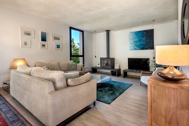 3 soveværelse Villa til salg i Campanet med swimmingpool - € 1.750.000 (Ref: 9845178)
