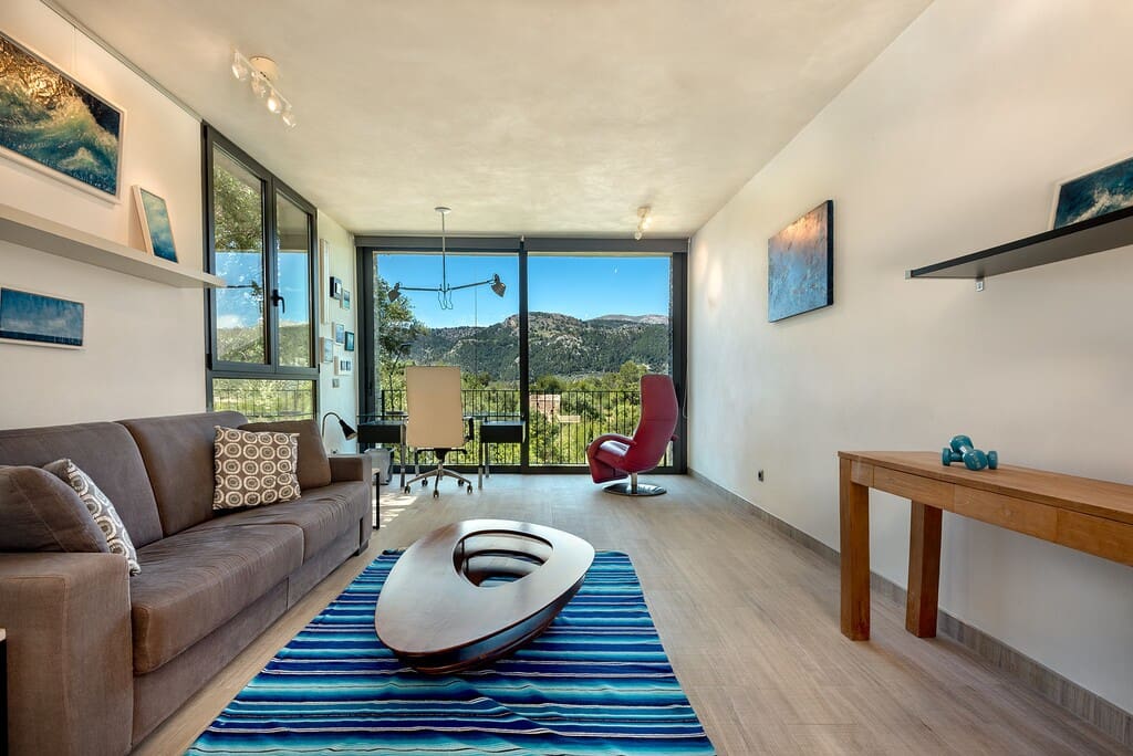 3 bedroom Villa for sale in Campanet with pool - € 1,750,000 (Ref: 9845178)
