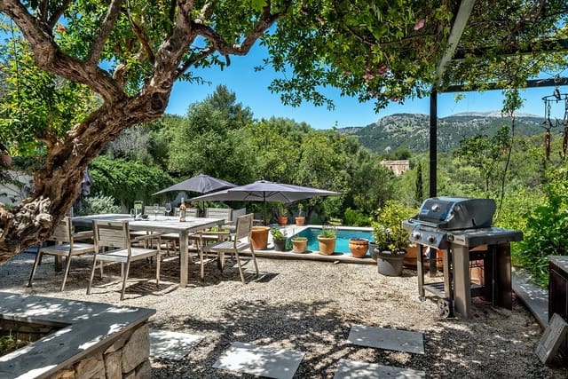 3 soveværelse Villa til salg i Campanet med swimmingpool - € 1.750.000 (Ref: 9845178)