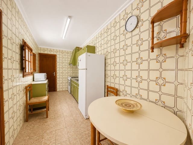 4 soverom Villa til salgs i Campanet - € 450 000 (Ref: 9855140)