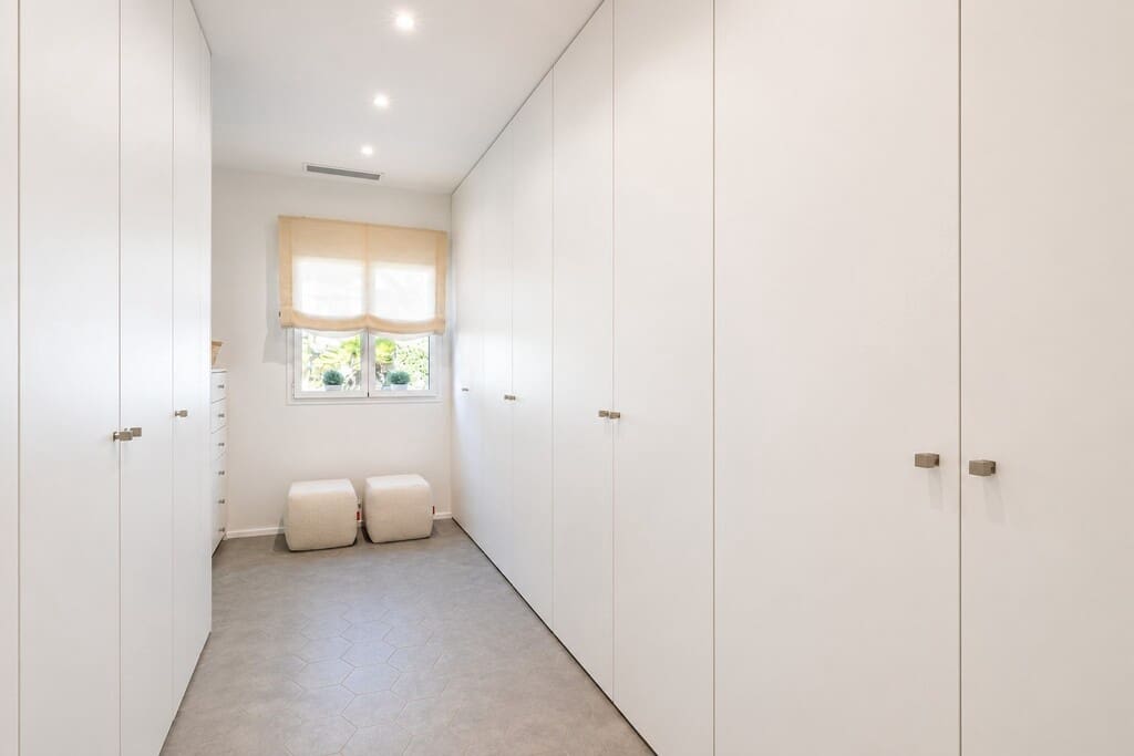 3 sypialnia Willa na sprzedaż w Alcudia z garażem - 1 950 000 € (Ref: 9966285)