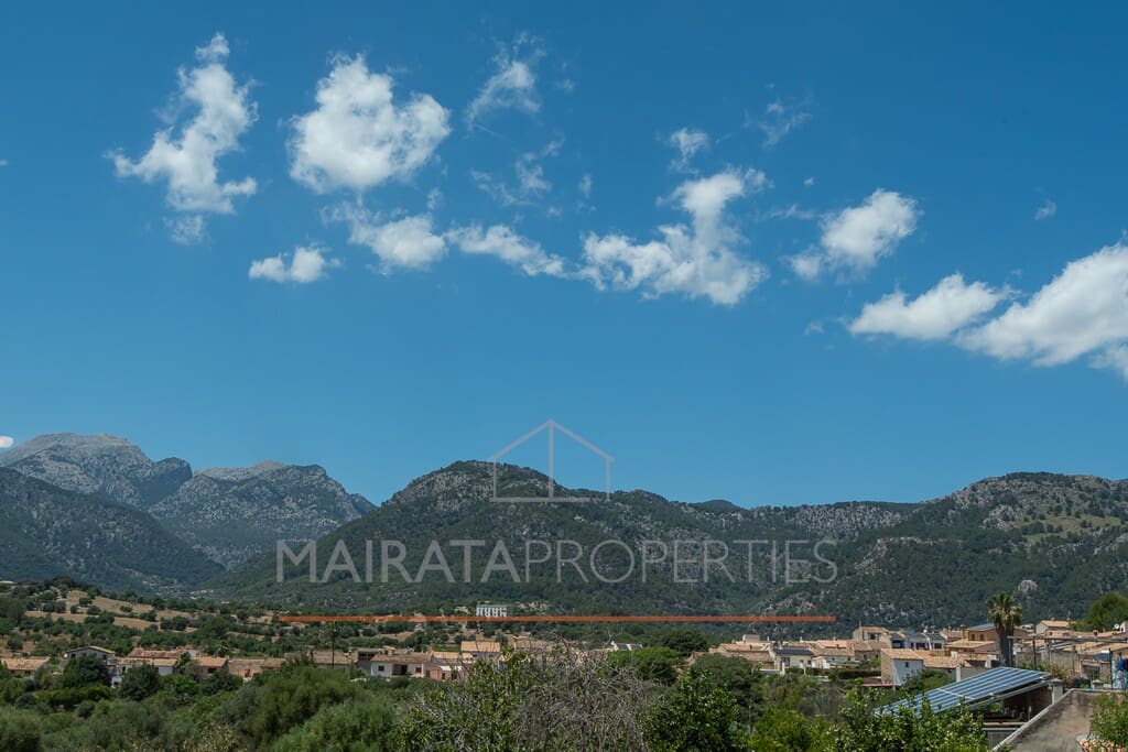 Casa de 4 habitaciones en Campanet en venta con piscina garaje - 960.000 € (Ref: 9976876)