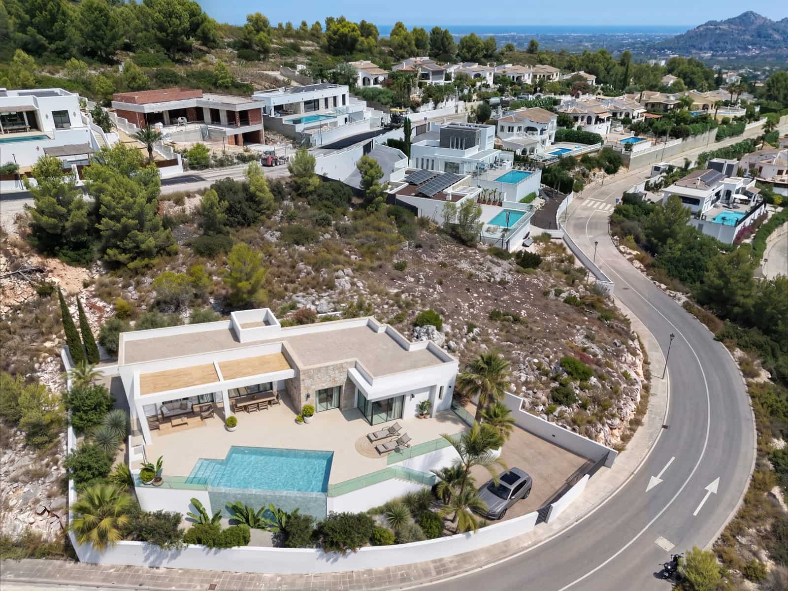 3 soverom Villa til salgs i Pedreguer med svømmebasseng garasje - € 950 000 (Ref: 10030969)