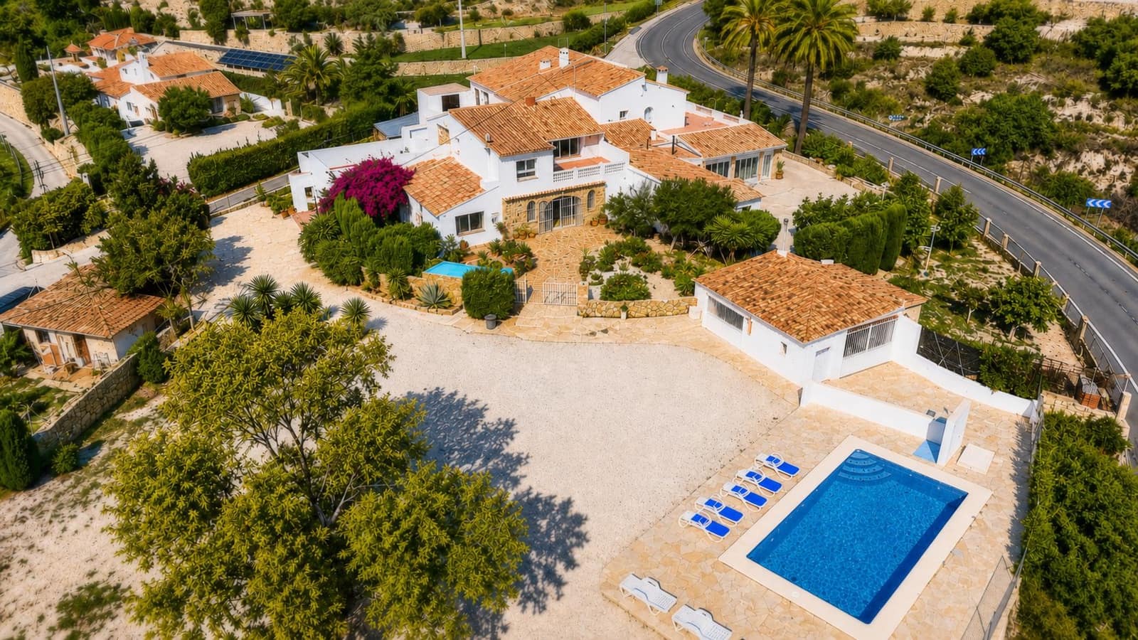 7 makuuhuone Huvila myytävänä paikassa Benissa - 735 000 € (Ref: 10180985)