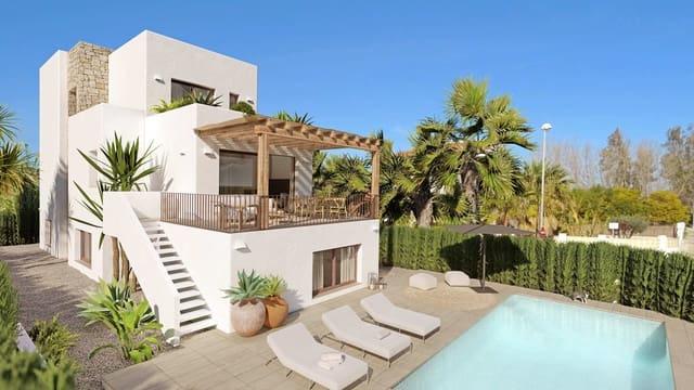 5 soveværelse Villa til salg i Oliva Playa, Oliva med swimmingpool garage - € 1.250.000 (Ref: 6606000)