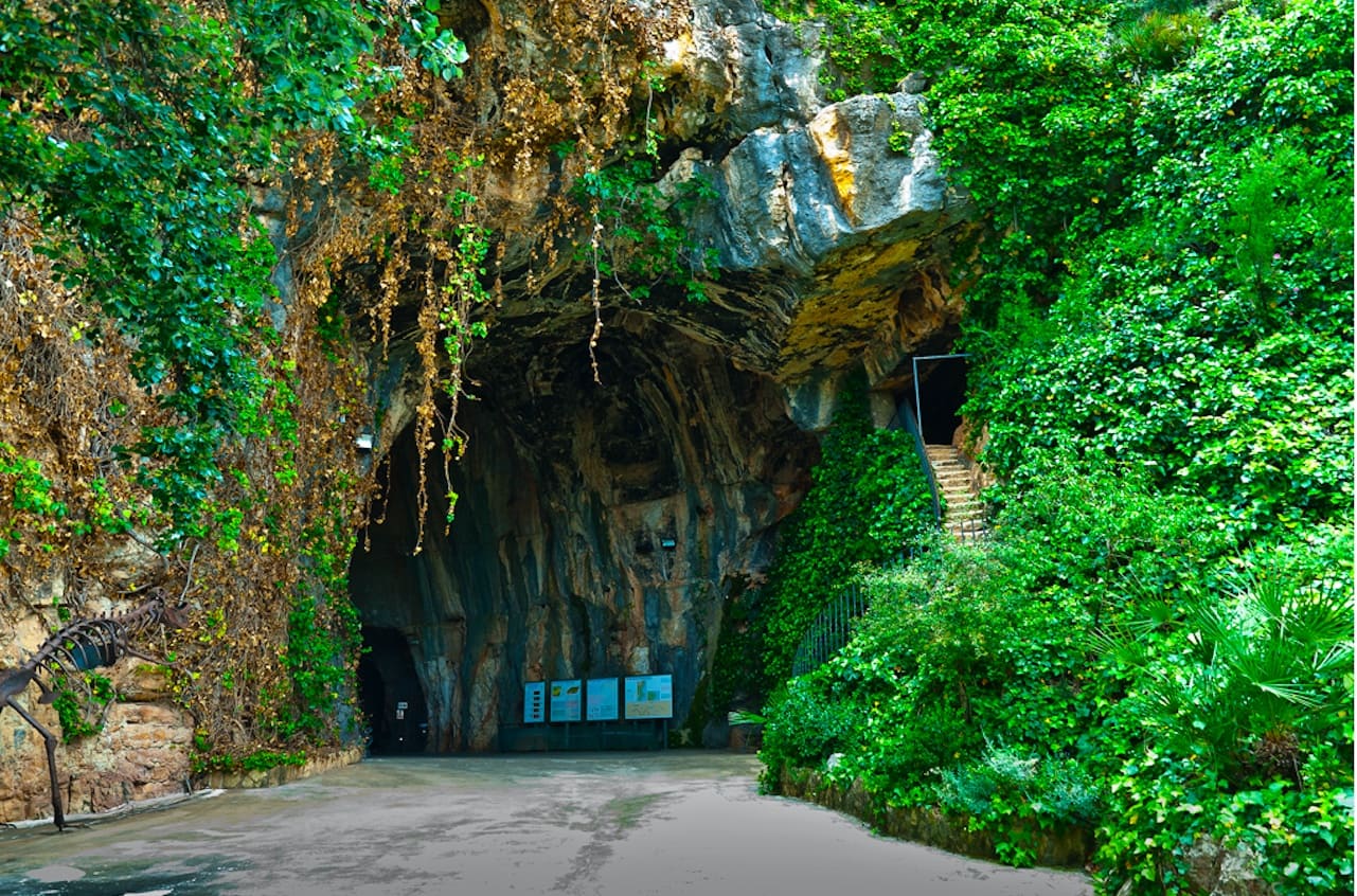 3 slaapkamer Villa te koop in Pedreguer met zwembad garage - € 660.000 (Ref: 6606002)