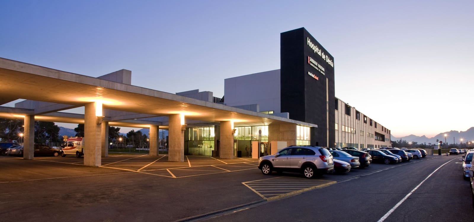 3 bedroom Villa for sale in Pedreguer with pool garage - € 960,000 (Ref: 6606003)