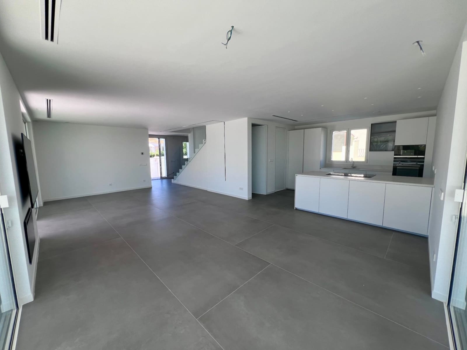 3 bedroom Villa for sale in Benissa with pool garage - € 2,400,000 (Ref: 8589961)