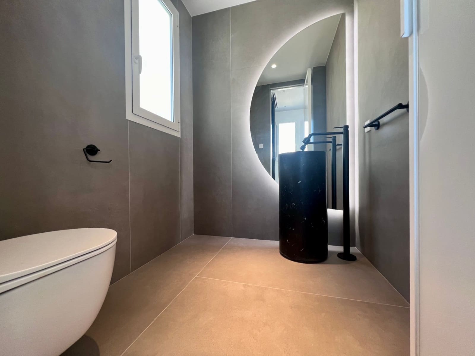 3 bedroom Villa for sale in Benissa with pool garage - € 2,400,000 (Ref: 8589961)