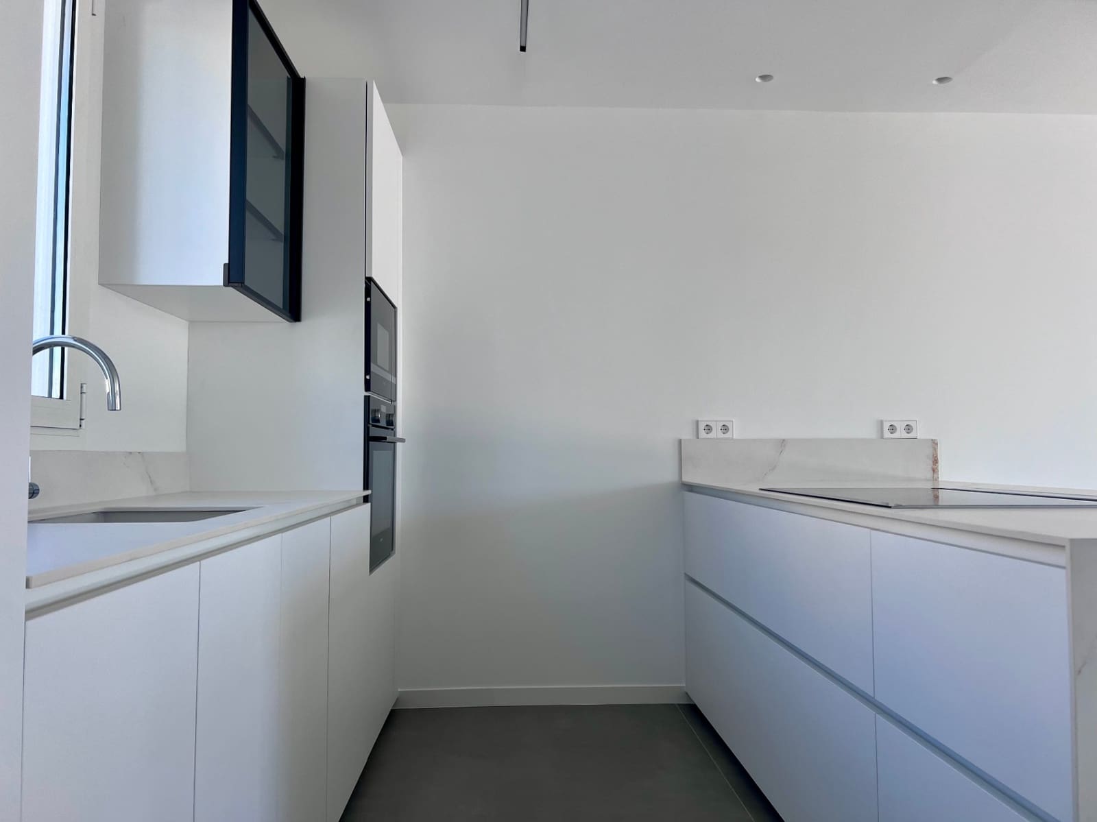 3 bedroom Villa for sale in Benissa with pool garage - € 2,400,000 (Ref: 8589961)