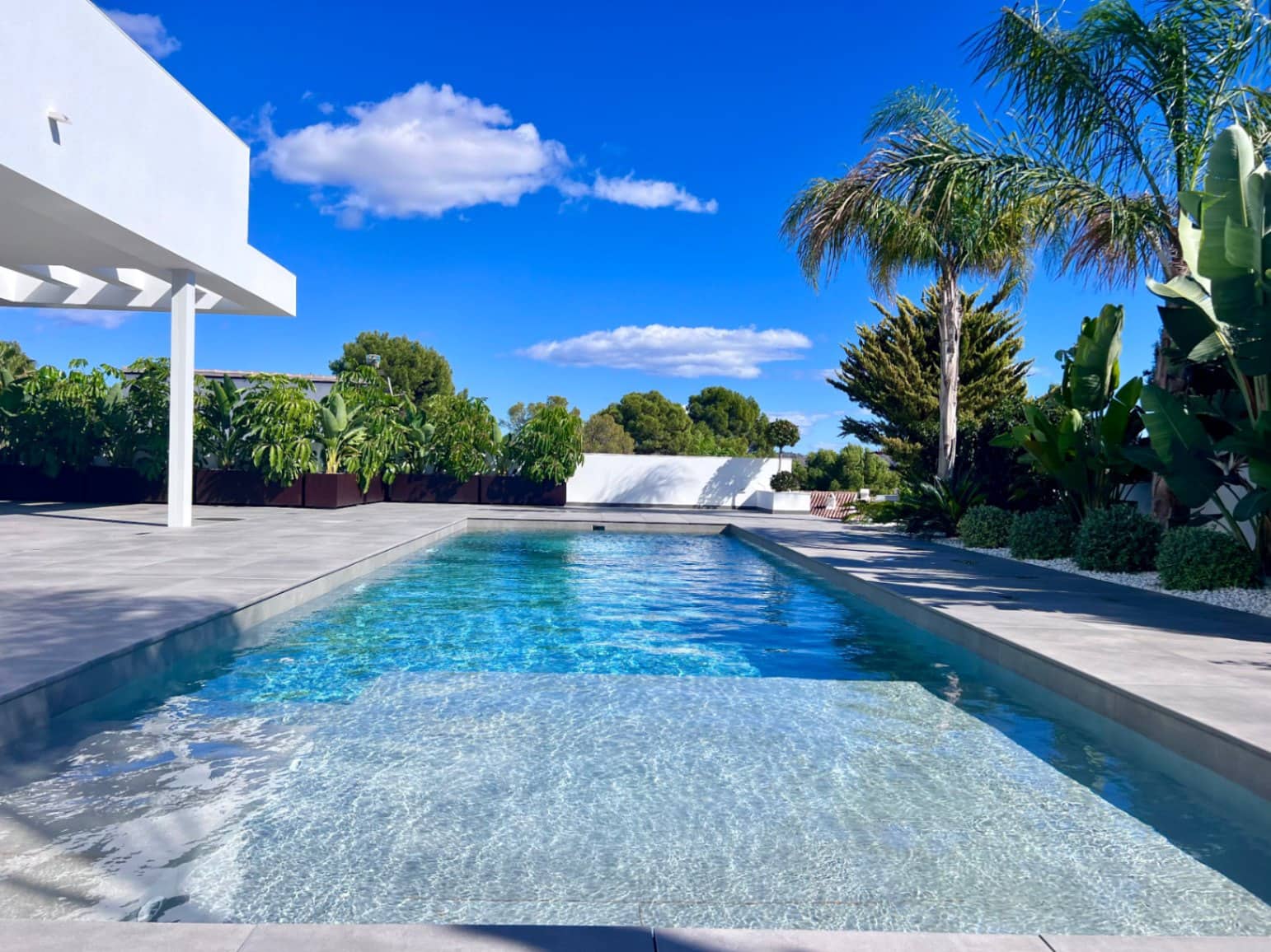 3 bedroom Villa for sale in Benissa with pool garage - € 2,400,000 (Ref: 8589961)