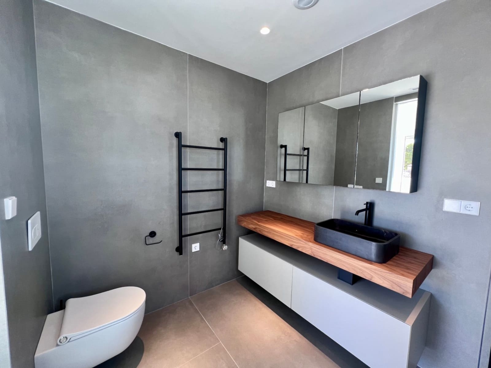 3 bedroom Villa for sale in Benissa with pool garage - € 2,400,000 (Ref: 8589961)