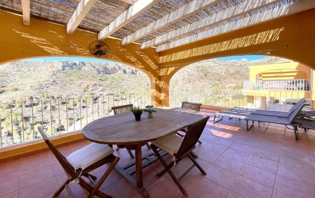 Apartamento de 2 habitaciones en Cumbre del Sol, Benitachell / Benitatxell en venta con piscina garaje - 185.000 € (Ref: 8734577)