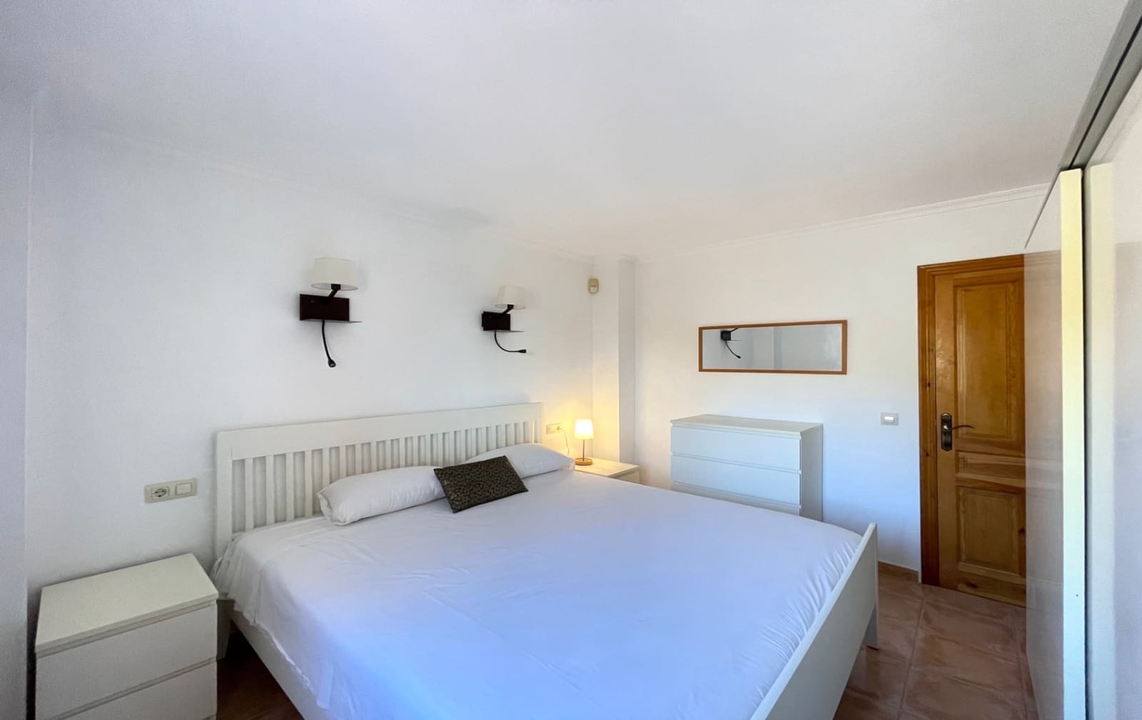 2 chambre Appartement à vendre à Cumbre del Sol avec piscine garage - 185 000 € (Ref: 8734577)