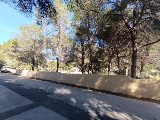 Bouwgrond te koop in Moraira, Teulada-Moraira - € 450.000 (Ref: 8848100)