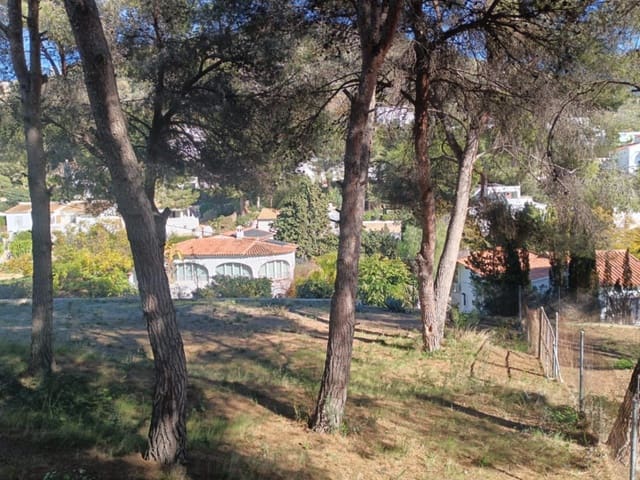 Bouwgrond te koop in Moraira, Teulada-Moraira - € 450.000 (Ref: 8848100)