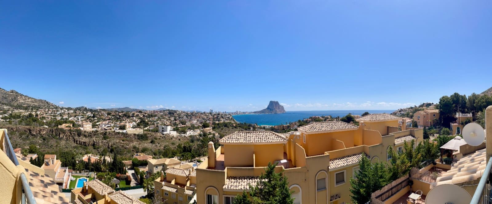 3 quarto Moradia para venda em Calpe / Calp com piscina garagem - 355 000 € (Ref: 8949841)