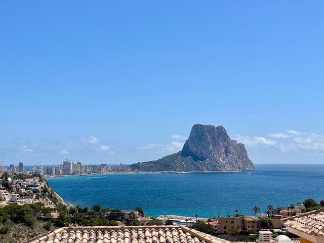 3 sovrum Villa till salu i Calpe / Calp med pool garage - 355 000 € (Ref: 8949841)