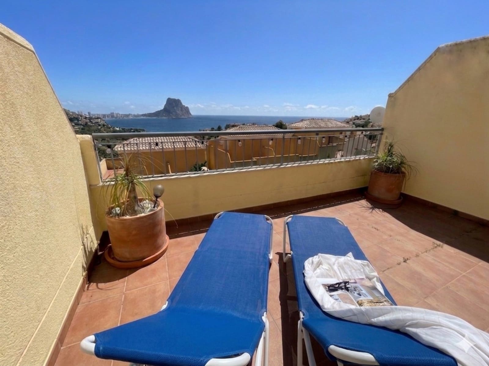 3 quarto Moradia para venda em Calpe / Calp com piscina garagem - 355 000 € (Ref: 8949841)