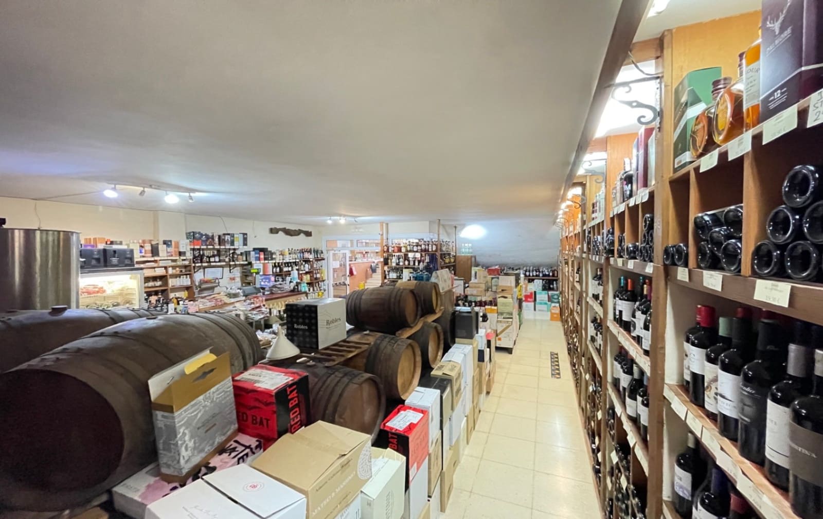 Kommersiell til salgs i Moraira med garasje - € 400 000 (Ref: 8956141)