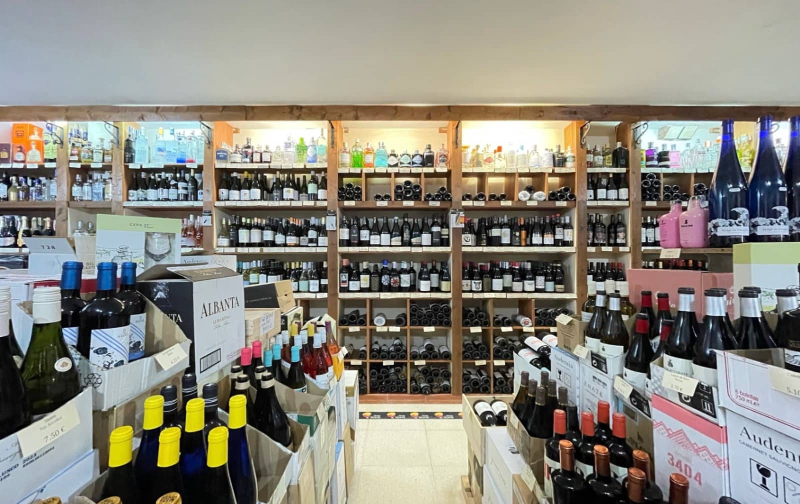 Kommersiell til salgs i Moraira med garasje - € 400 000 (Ref: 8956141)