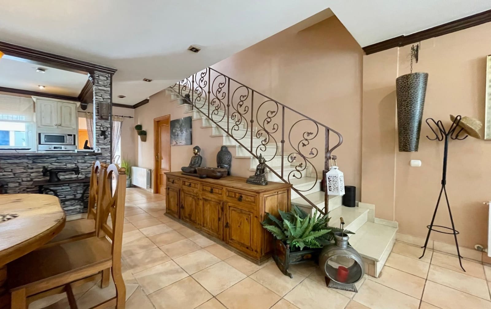 4 soveværelse Villa til salg i Senija - € 320.000 (Ref: 9009839)