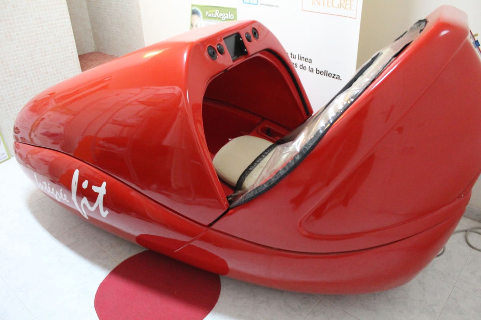 7 bedroom Commercial for sale in Calpe / Calp - € 385,000 (Ref: 9296279)