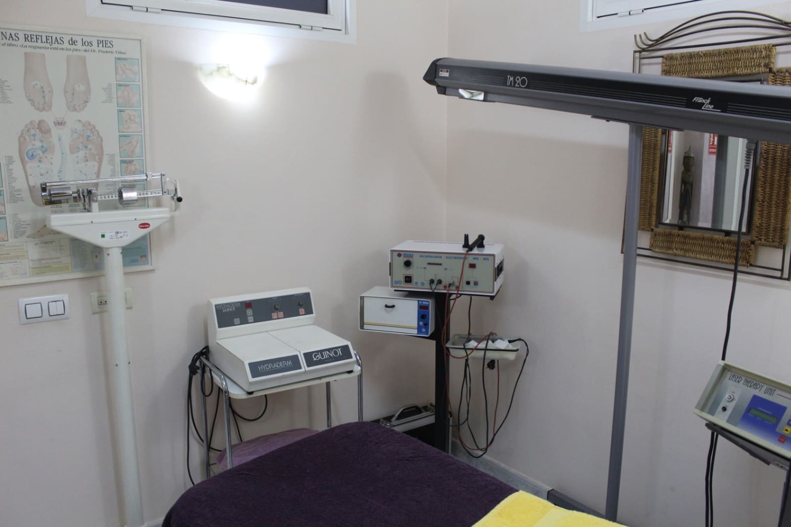 7 bedroom Commercial for sale in Calpe / Calp - € 385,000 (Ref: 9296279)