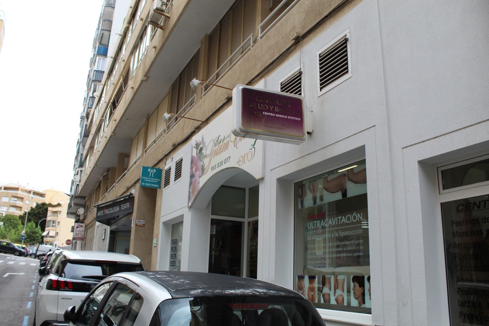 7 bedroom Commercial for sale in Calpe / Calp - € 385,000 (Ref: 9296279)