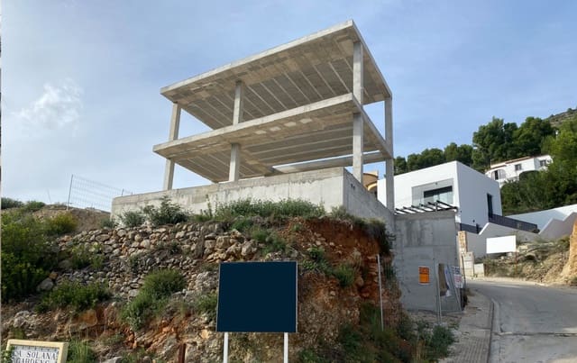 3 sypialnia Willa na sprzedaż w Alcalalí / Alcanalí z basenem garażem - 630 000 € (Ref: 9345285)