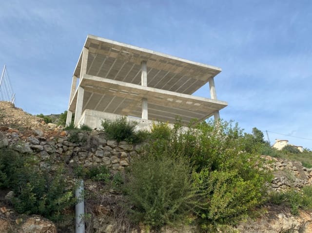 3 sypialnia Willa na sprzedaż w Alcalalí / Alcanalí z basenem garażem - 630 000 € (Ref: 9345285)