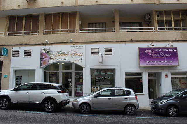 3 bedroom Commercial for sale in Calpe / Calp - € 255,000 (Ref: 9369182)