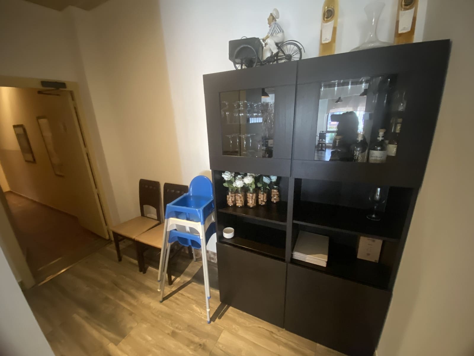 Commercial for sale in Moraira - € 150,000 (Ref: 9405773)