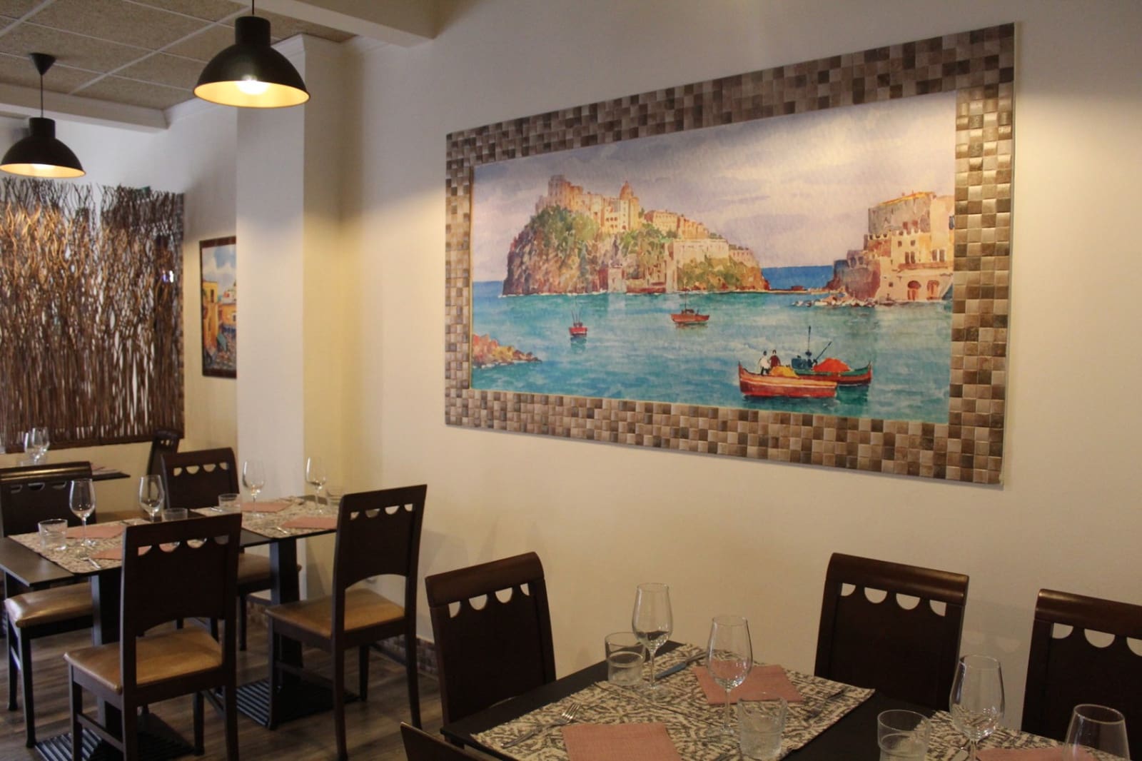 Commercial for sale in Moraira - € 150,000 (Ref: 9405773)