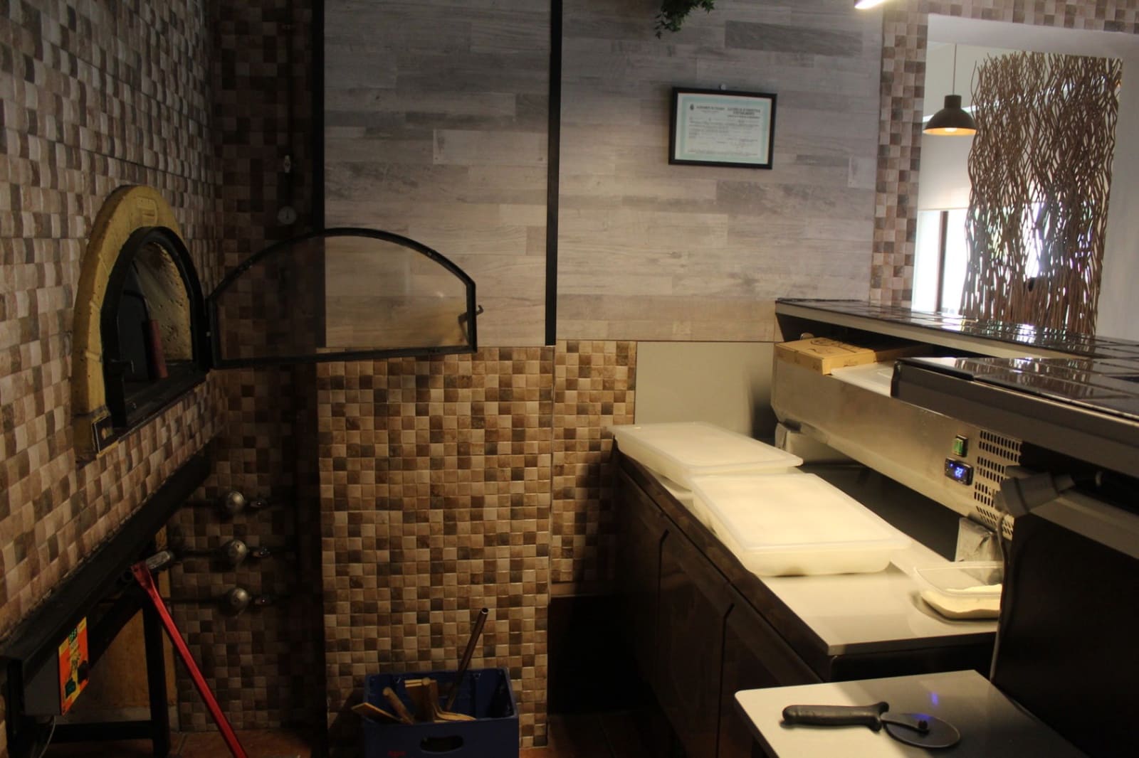 Commercial for sale in Moraira - € 150,000 (Ref: 9405773)