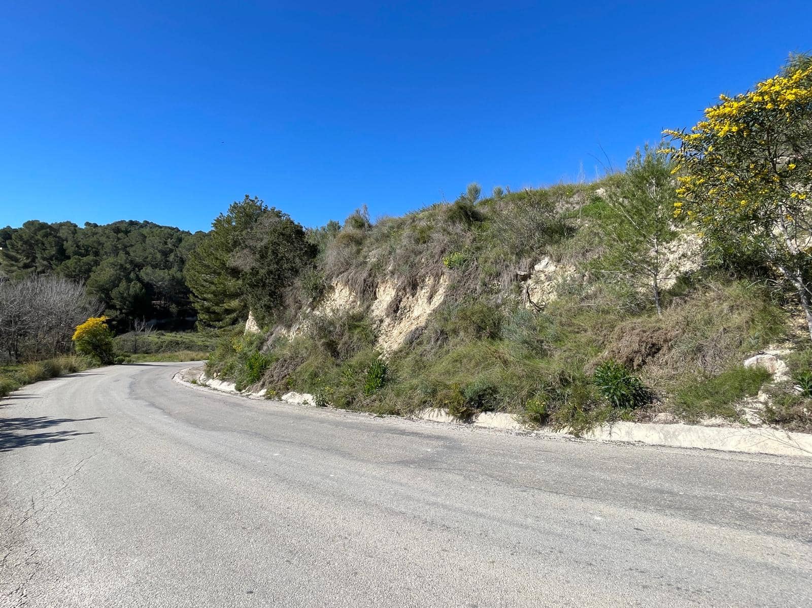 Building Plot for sale in Teulada - € 400,000 (Ref: 9547137)