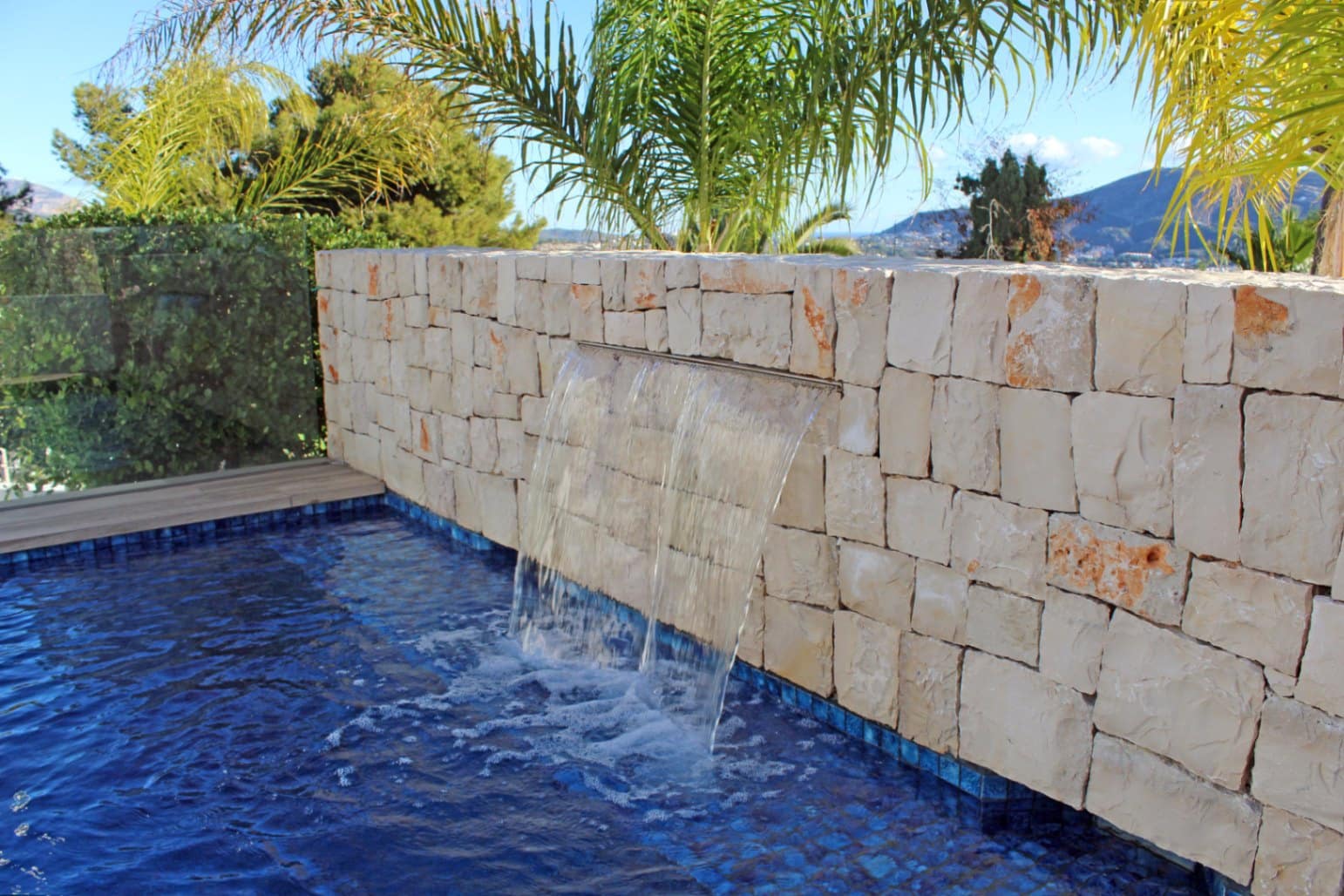 3 makuuhuone Huvila myytävänä paikassa Moraira mukana uima-altaan 
autotalli - 2 250 000 € (Ref: 9597165)