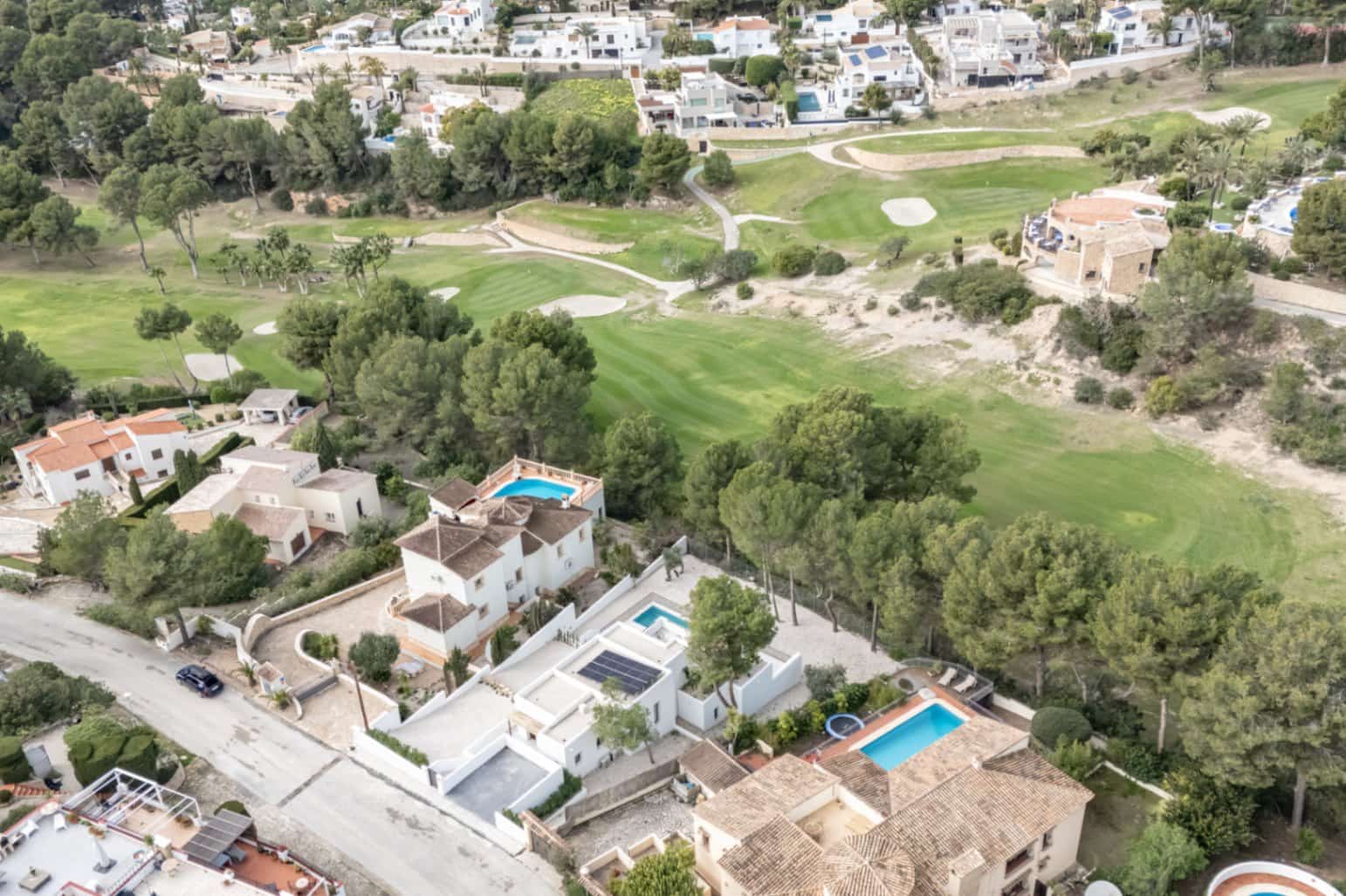 3 soverom Villa til salgs i Benissa med svømmebasseng garasje - € 1 095 000 (Ref: 9611908)