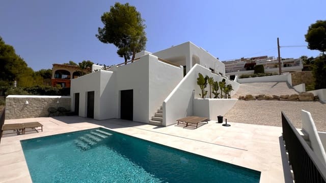 Chalet de 3 habitaciones en Benissa en venta con piscina garaje - 1.095.000 € (Ref: 9611908)