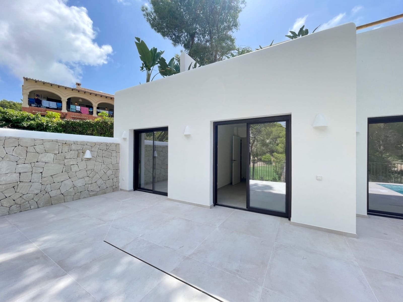 3 soverom Villa til salgs i Benissa med svømmebasseng garasje - € 1 095 000 (Ref: 9611908)