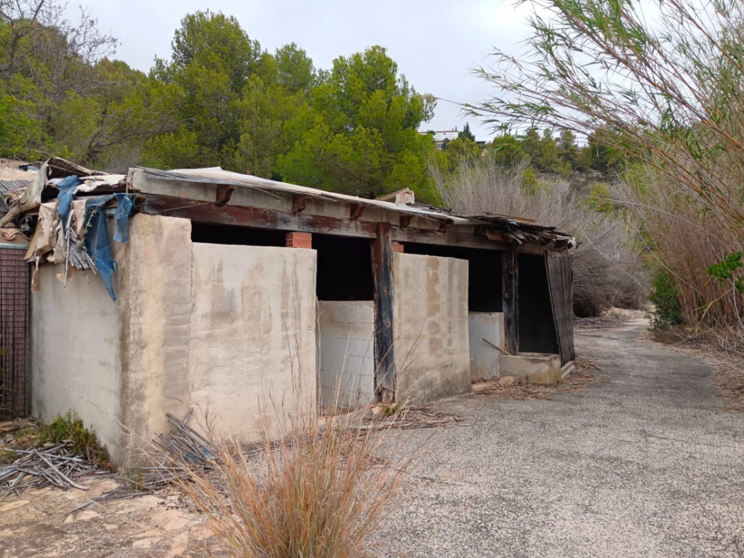 Finca/Country House for sale in Benissa - € 135,000 (Ref: 9614098)