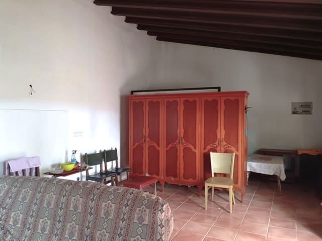 Finca/Country House for sale in Benissa - € 135,000 (Ref: 9614098)