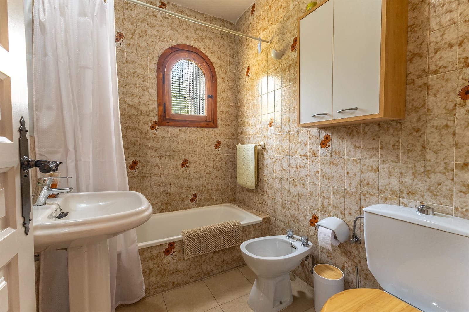 4 bedroom Villa for sale in Javea / Xabia with pool - € 650,000 (Ref: 9723880)