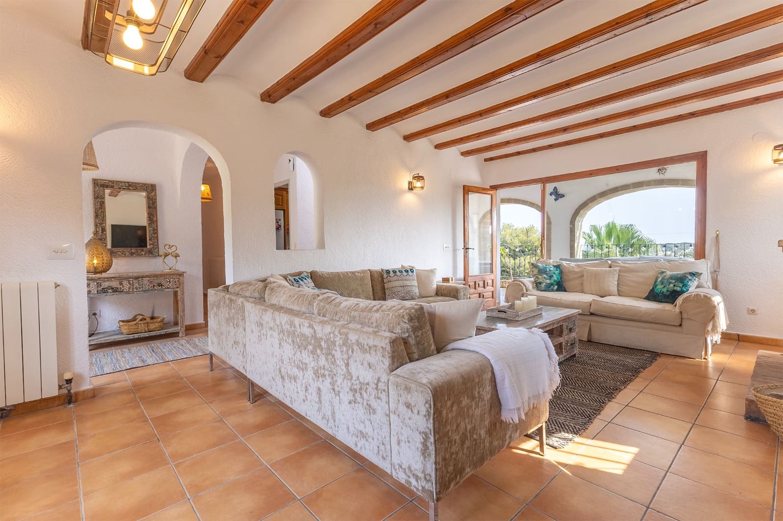 4 bedroom Villa for sale in Javea / Xabia with pool - € 650,000 (Ref: 9723880)