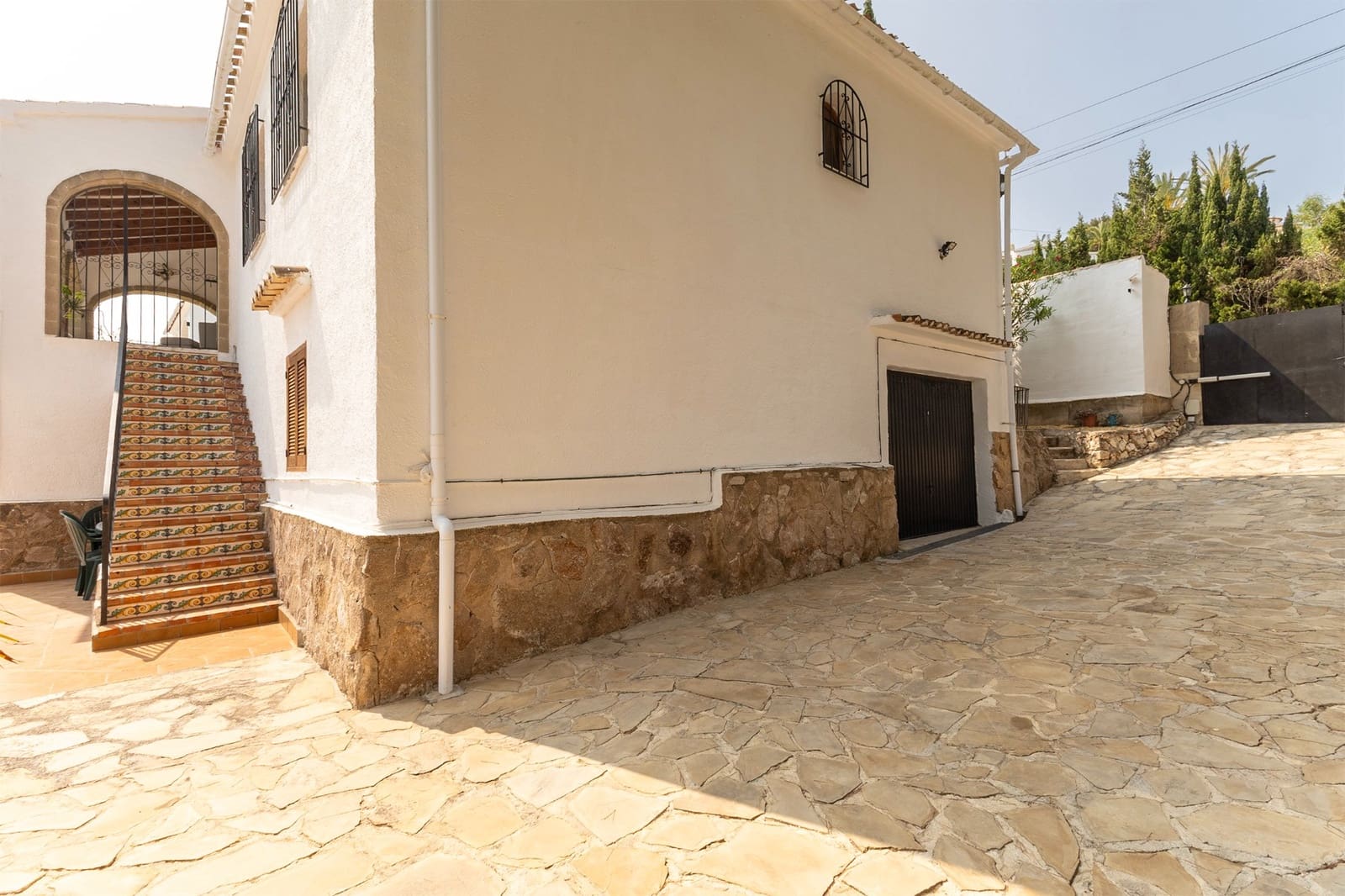 4 bedroom Villa for sale in Javea / Xabia with pool - € 650,000 (Ref: 9723880)
