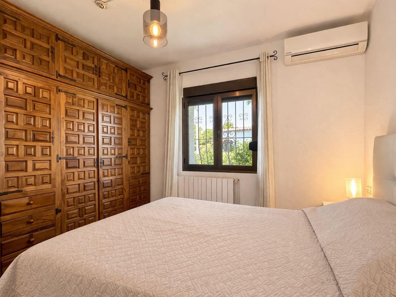 2 sovrum Villa till salu i Javea / Xabia med pool garage - 995 000 € (Ref: 9776947)