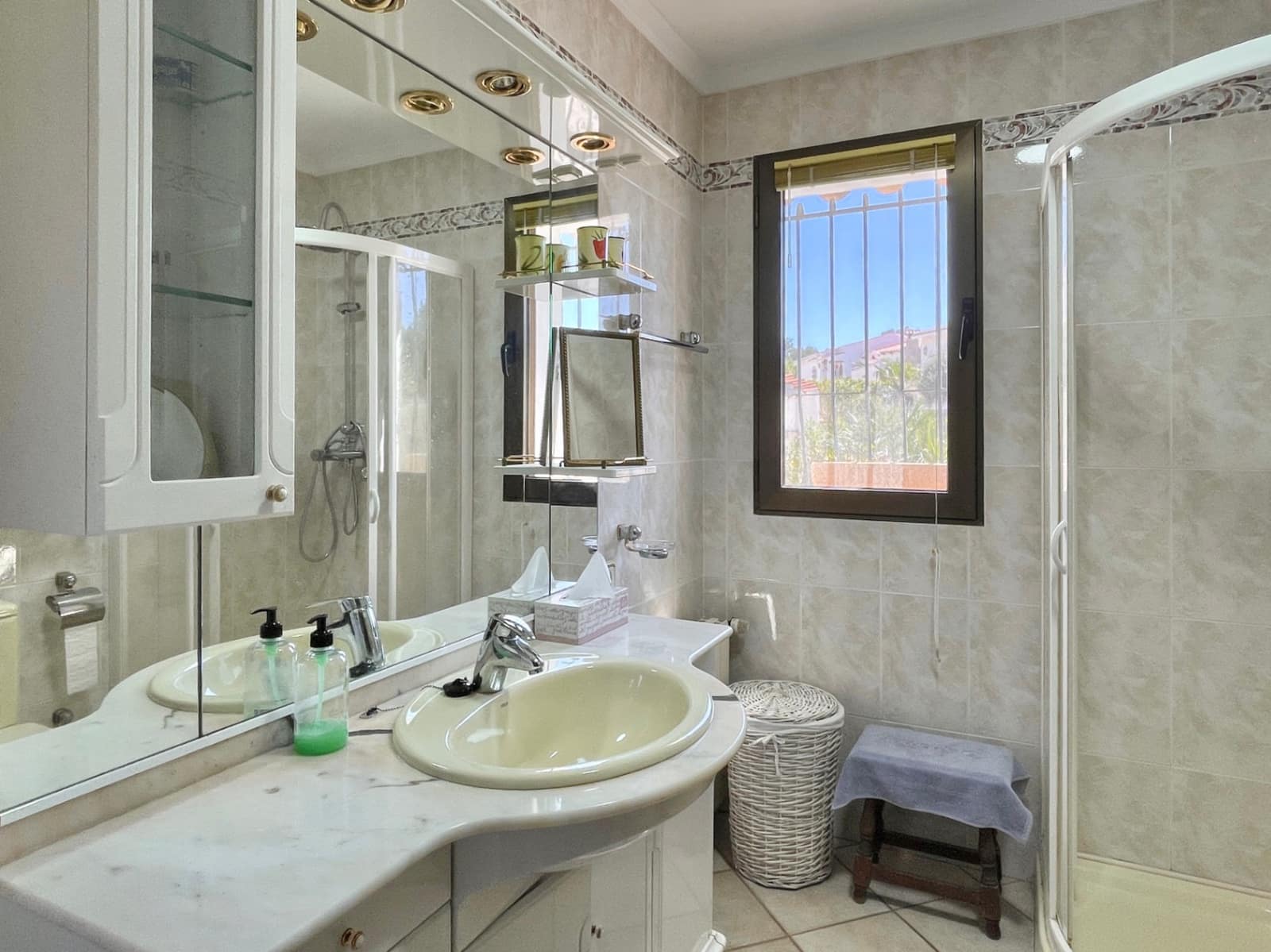 2 sovrum Villa till salu i Javea / Xabia med pool garage - 995 000 € (Ref: 9776947)