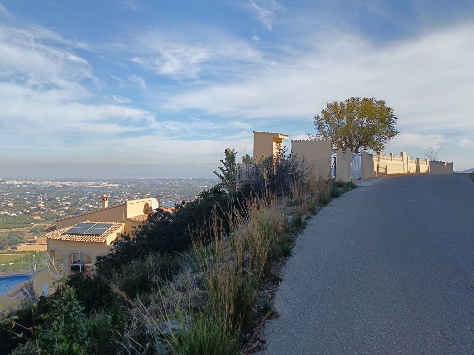 Building Plot for sale in Pedreguer - € 135,000 (Ref: 9781408)